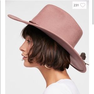 Mauve pink FREE PEOPLE hat wide brim feathers